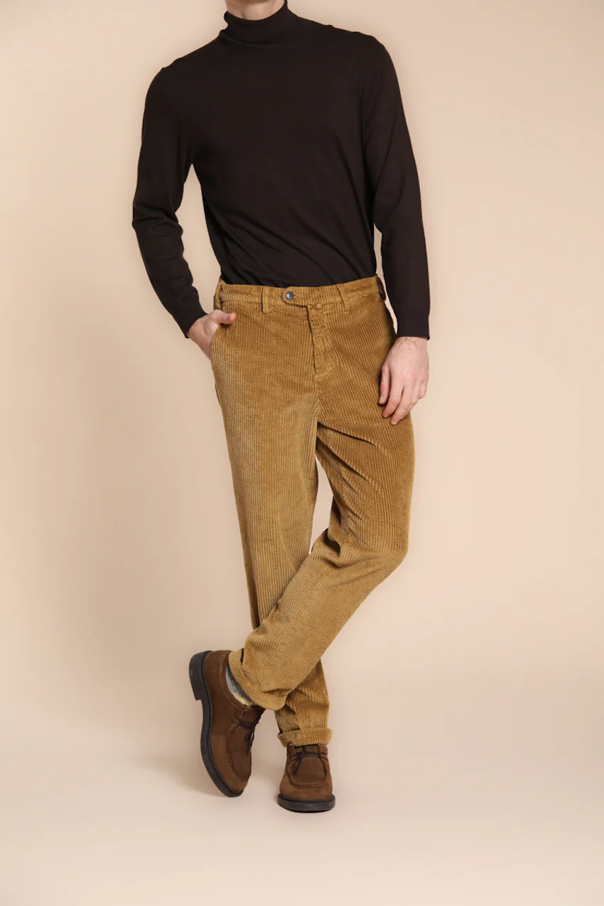 Boston pantalone chino uomo in velluto costa larga relaxed fit - Image 6