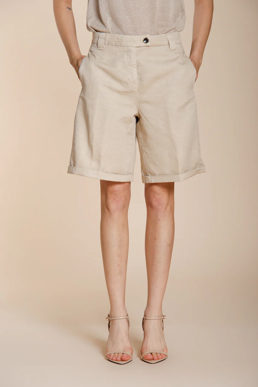 Brigitte bermuda chino donna in cotone e lino fiammato relaxed fit