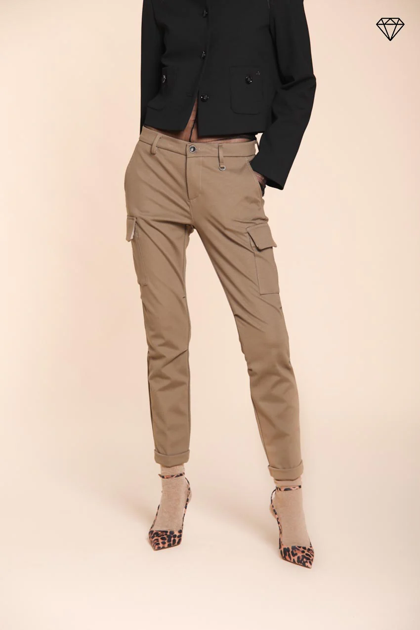 Chile City pantalone cargo donna in jersey tecnico slim fit ①