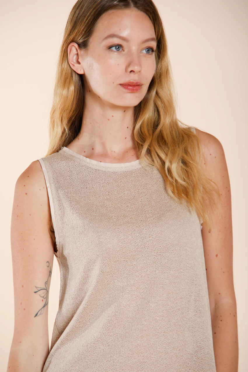 Karina camicia donna smanicata in maglia leggera - Image 2