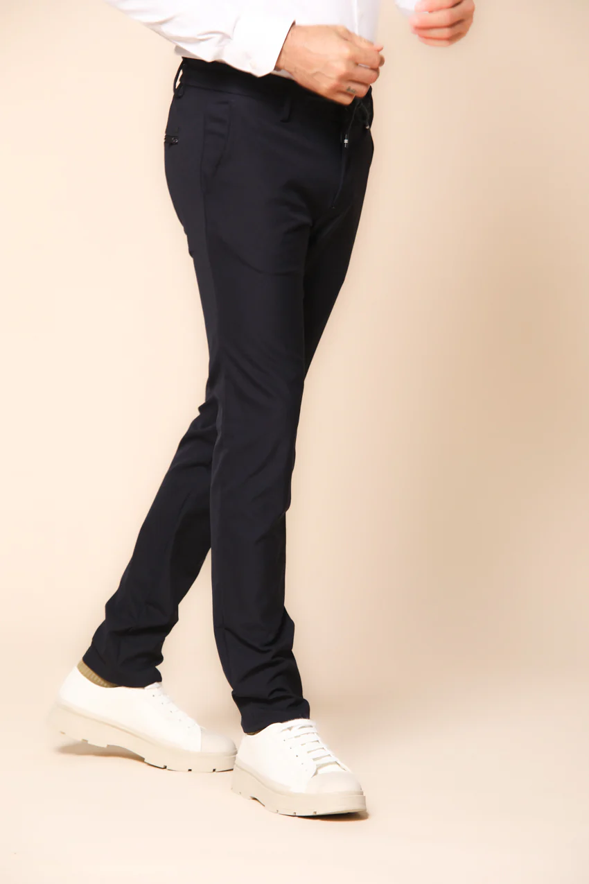 Milano Jogger pantalone chino uomo in jersey tecnico extra slim fit - Image 5