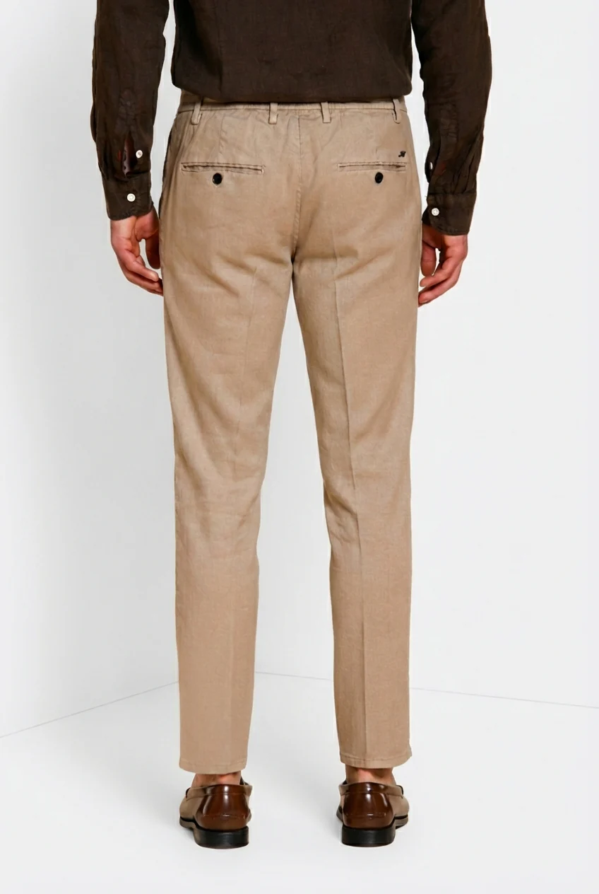 Milano Jogger pantalone chino uomo in twill di lino e cotone extra slim fit - Image 4