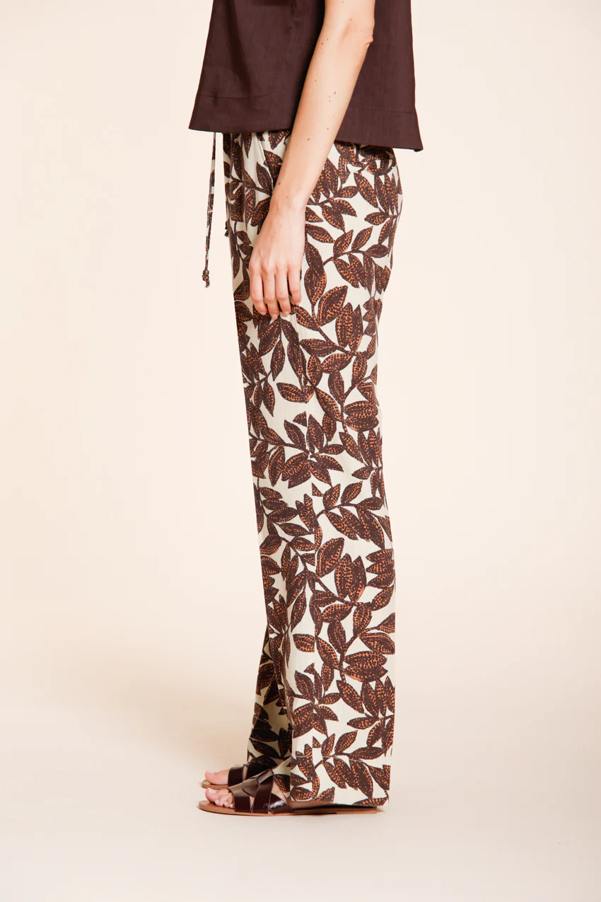 New York Cozy Straight pantalone chino jogger donna in mussola stampa ramage relaxed fit - Image 4