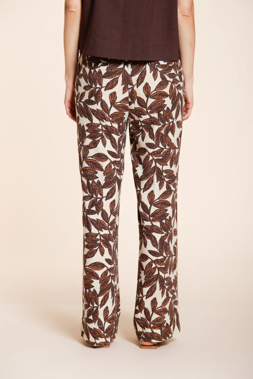 New York Cozy Straight pantalone chino jogger donna in mussola stampa ramage relaxed fit - Image 5