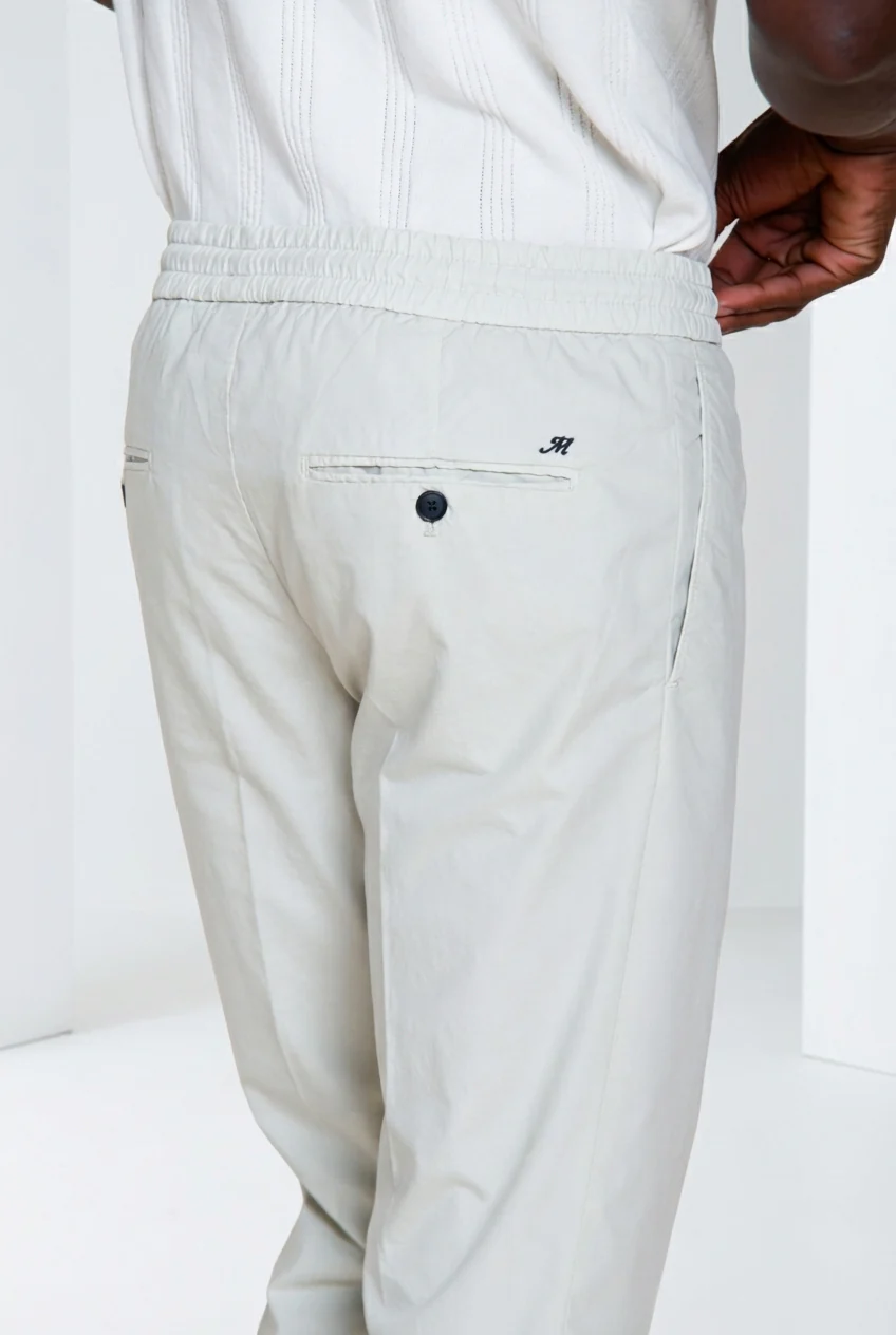 New York Sack pantalone chino jogger uomo in tela paracadute lyocell e cotone regular fit - Image 4
