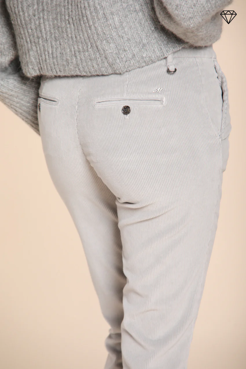 New York Slim pantalone chino donna in velluto a coste slim fit ① - Image 2