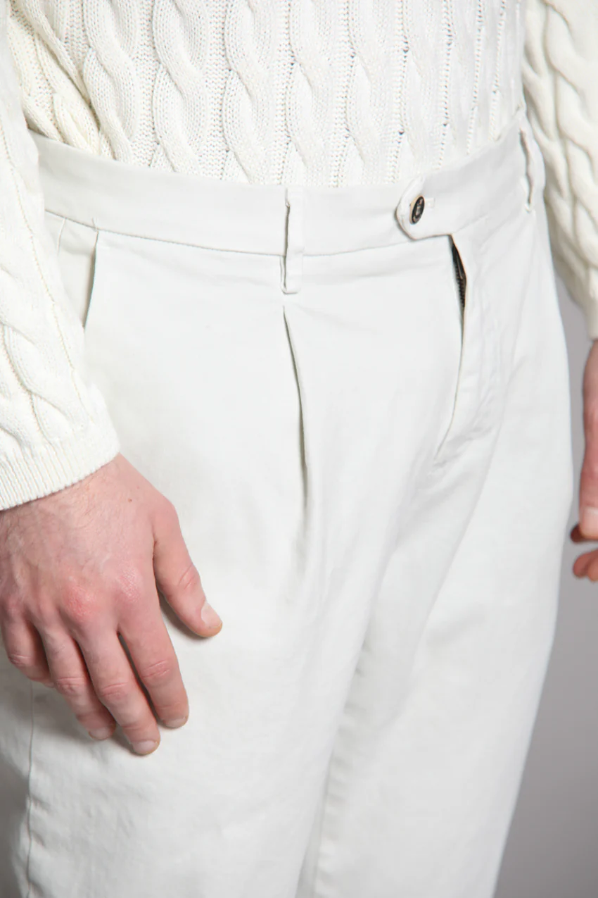 New York Time 1 Pinces pantalone chino uomo in gabardina regular fit - Image 2