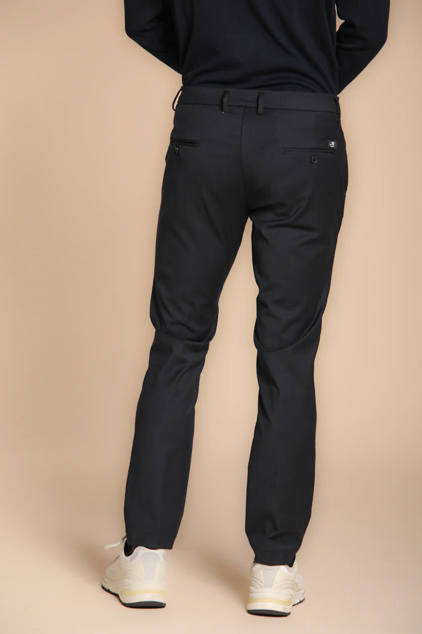 Torino pantalone chino uomo in lana unita slim fit - Image 3