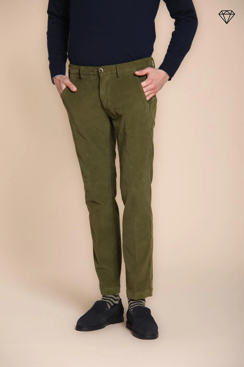 Torino pantalone chino uomo in velluto 1500 righe slim fit ①
